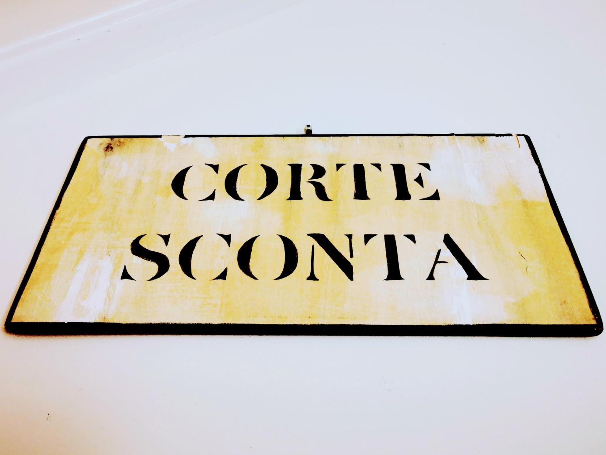 La Corte Sconta